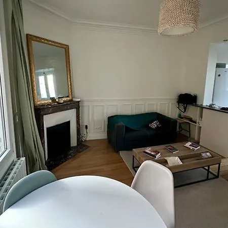 Apartment Spacieux Calme 40m 2 Paris